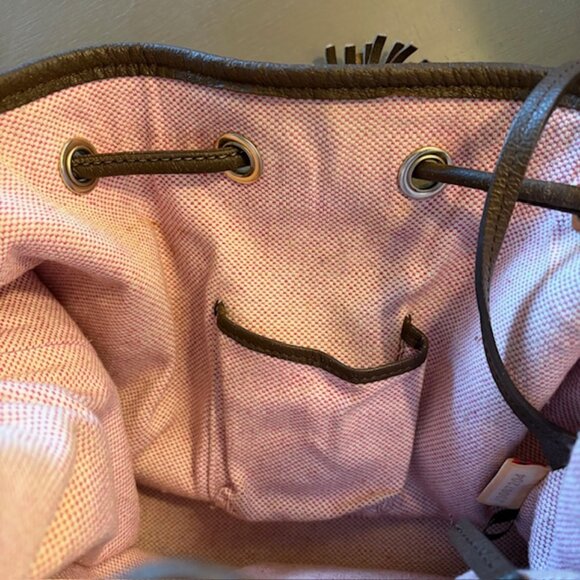 Dooney & Bourke Drawstring Bucket Bag Pebbled Leather Brown Grommets Tassels - Picture 11 of 13